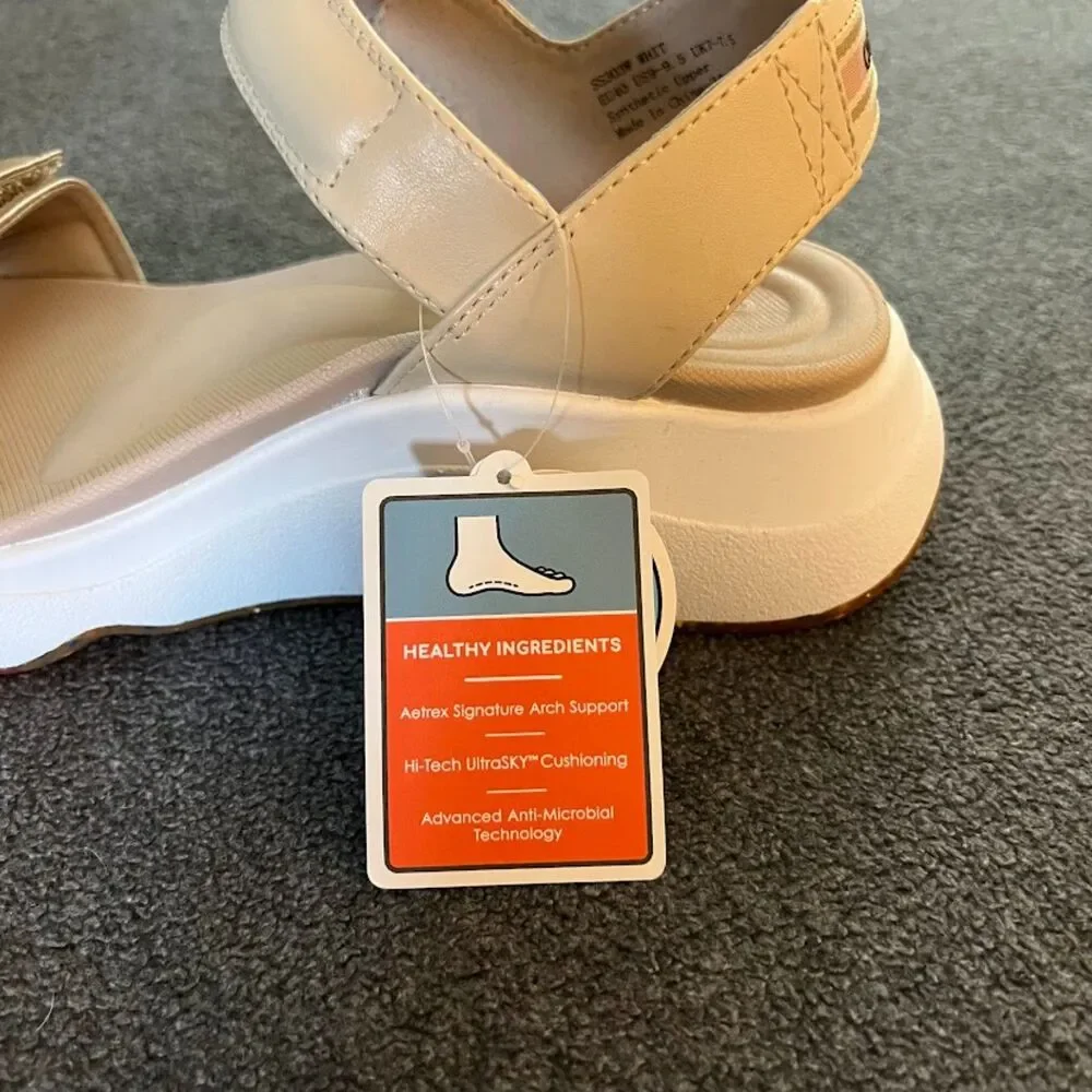 NEW Aetrex Whit Water-Friendly Sport Sandals, Size 9